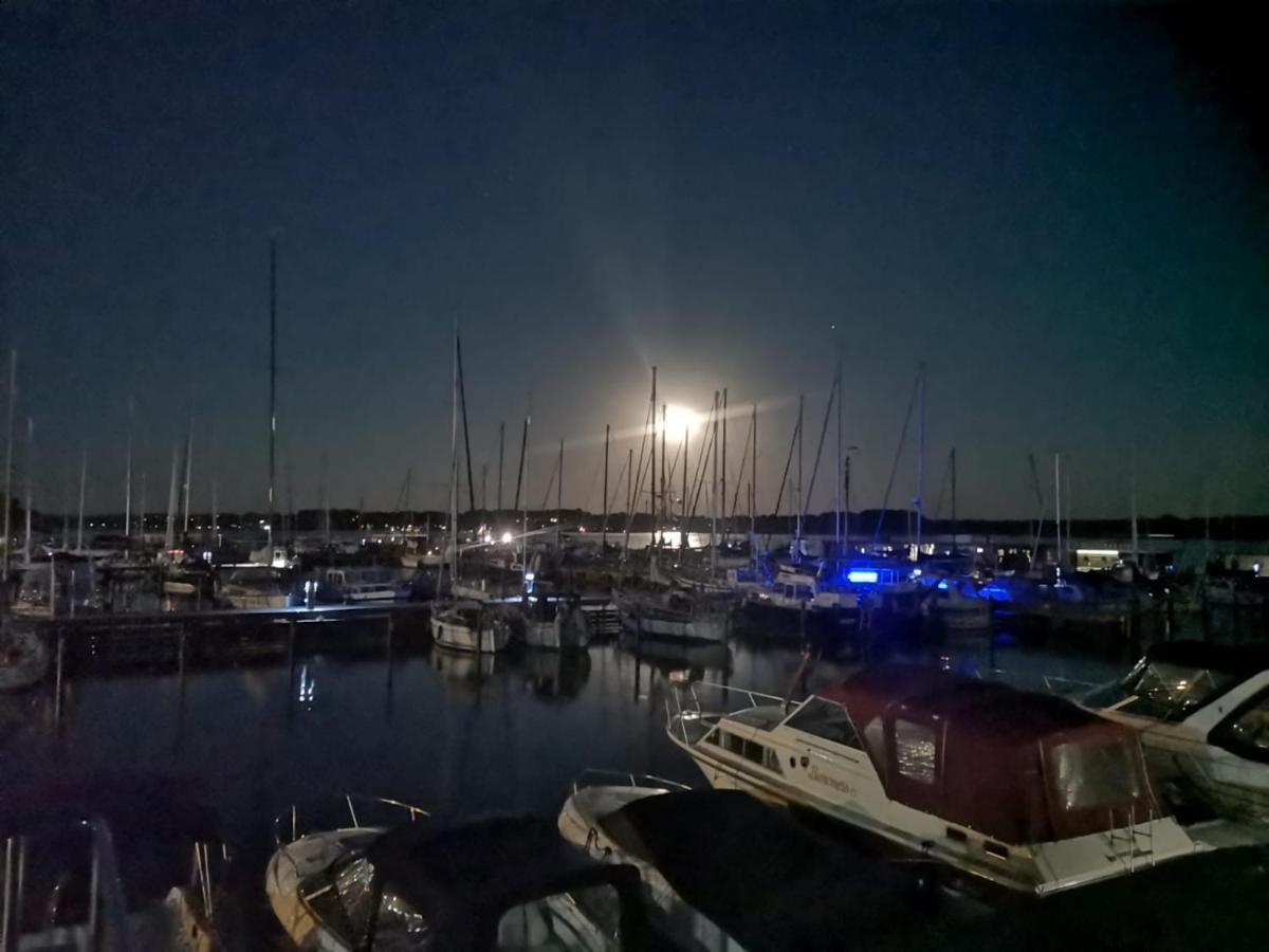Ostsee Hausboot Schleswig Ostseeblick 1 Extérieur photo